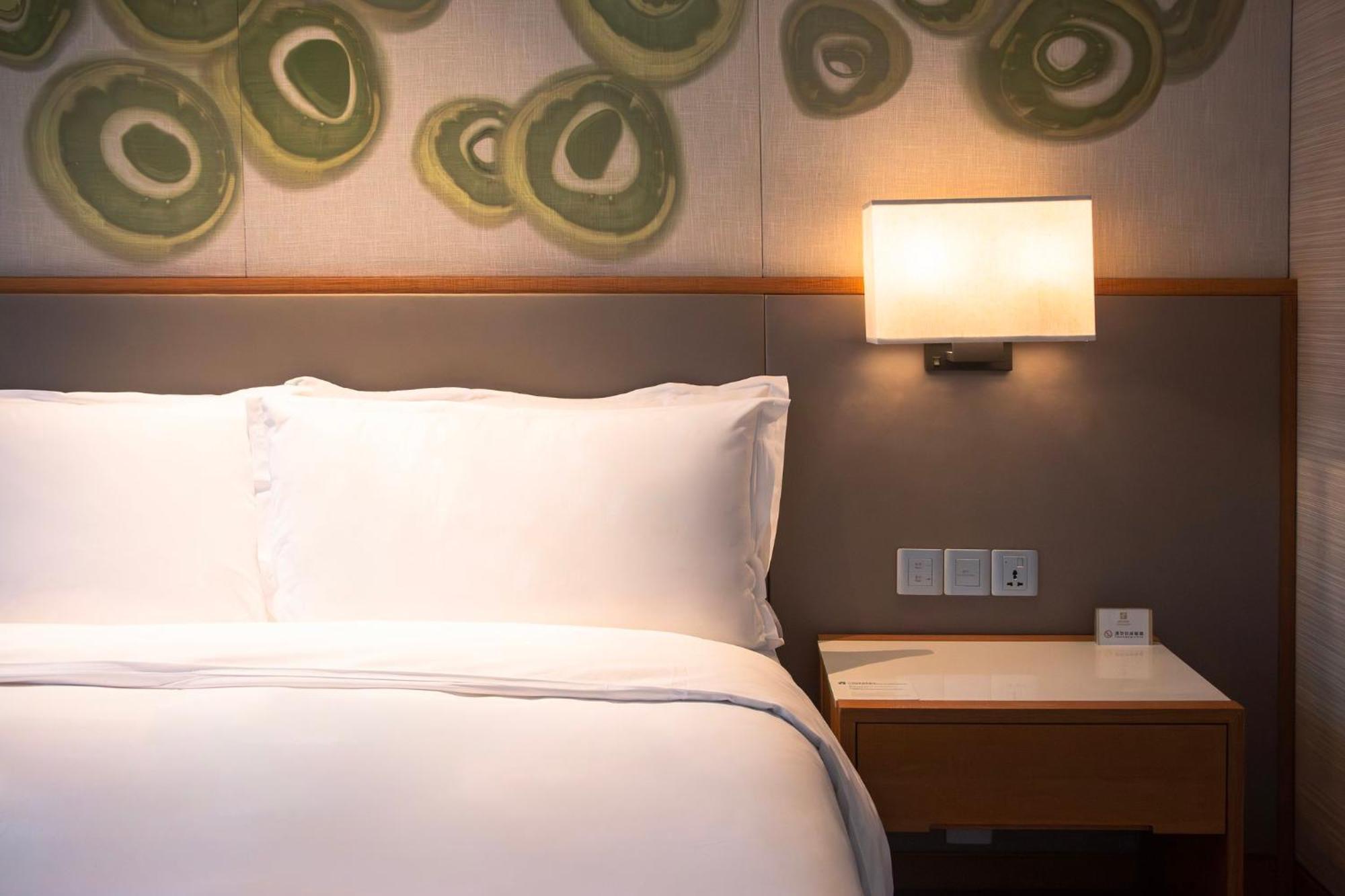 Holiday Inn Chengdu Qinhuang By Ihg Exterior photo